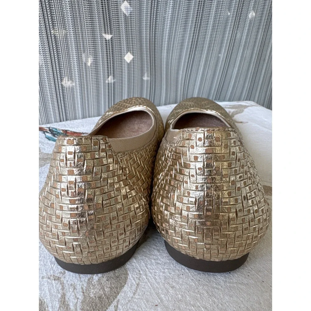 Vionic Anita Gold Metallic Woven Ballet Flats Orthotic Comfort Shoes Womens 6